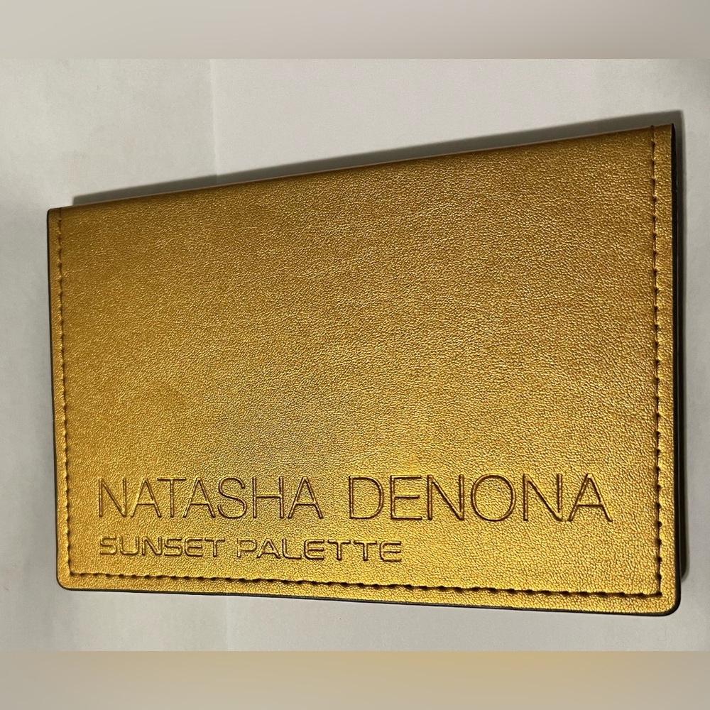 Sunset Eyeshadow Palette - Picture 3 of 4